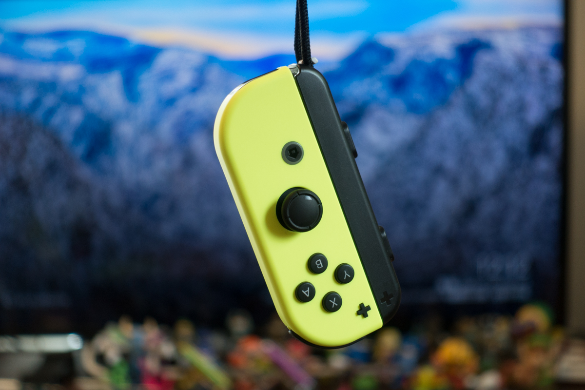 ネオンイエローのJoy-ConでSwitchをさらにカッコよく、スポーティに