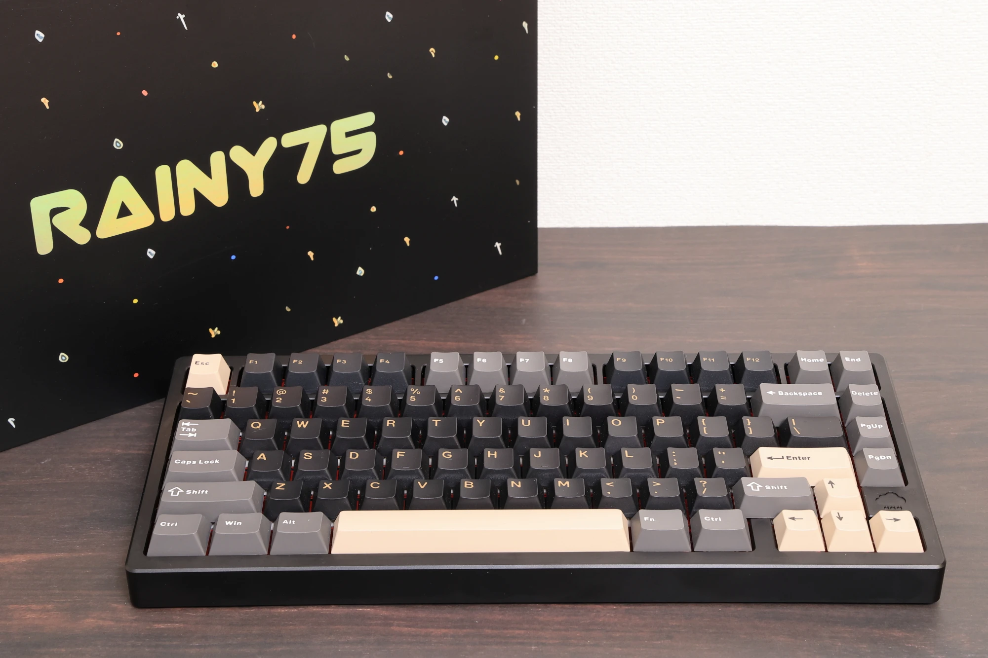 WOBKEY Rainy 75 Proレビュー！ 雨音のようなコトコト打鍵音の打ち