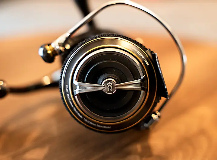 ダイワ セルテート カスタムボディ LT5000-XH SLPW 衝撃的なリール