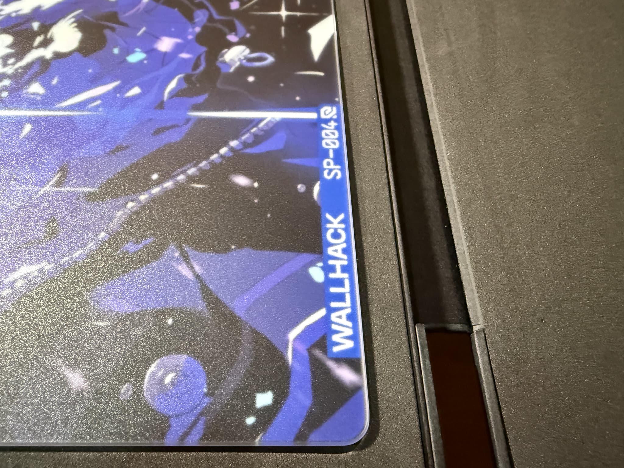 ガラスマウスパッド「Gravity Yume Wallhack SP-004 」について
