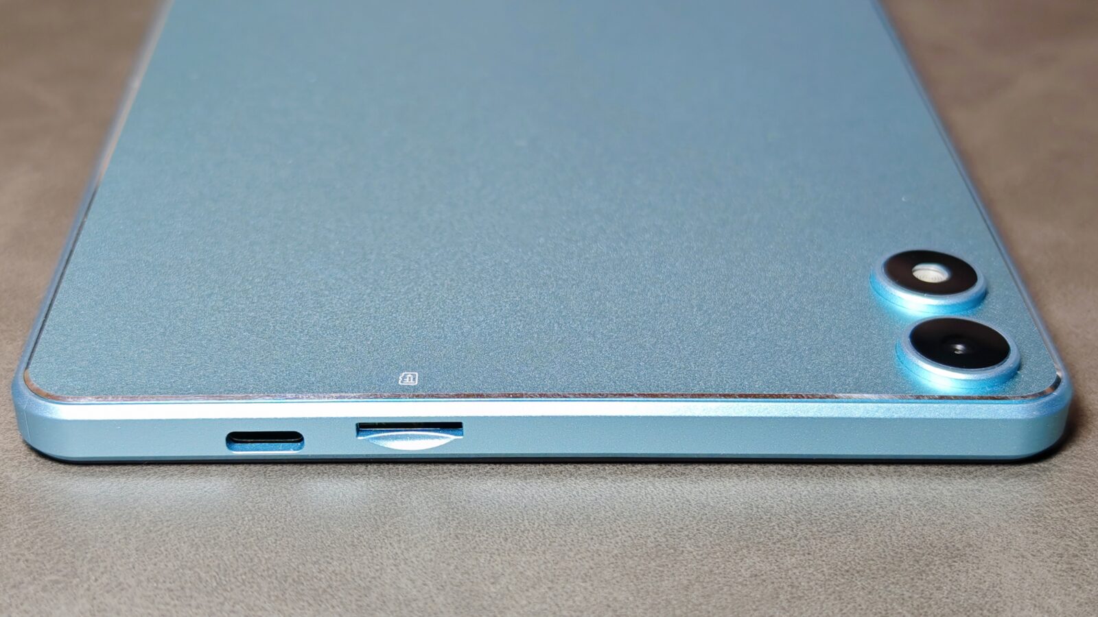 TECLAST P85T を徹底検証！動画鑑賞や読書に最適なタブレット