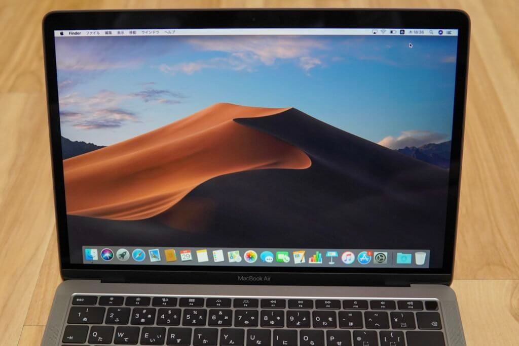 13インチMacBook Air (2019)はバッテリー持ち抜群で外出用にピッタリの