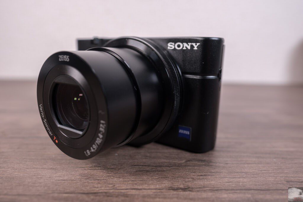 SONY RX100 Ver. 2.00を2024年に購入した話。初代RX100はRX100M7のサブ