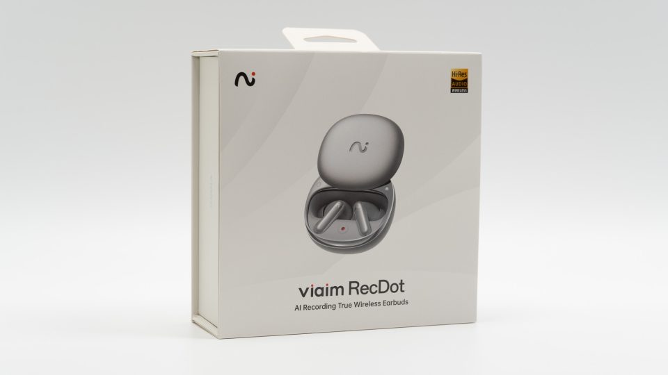 録音＋AI文字起こし＆リアルタイム翻訳搭載のワイヤレスイヤホン