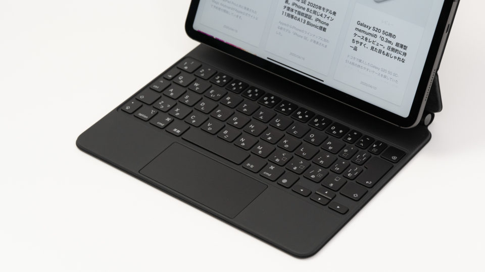 iPad Pro専用Magic Keyboardレビュー。本体以上の重量と引き換えに