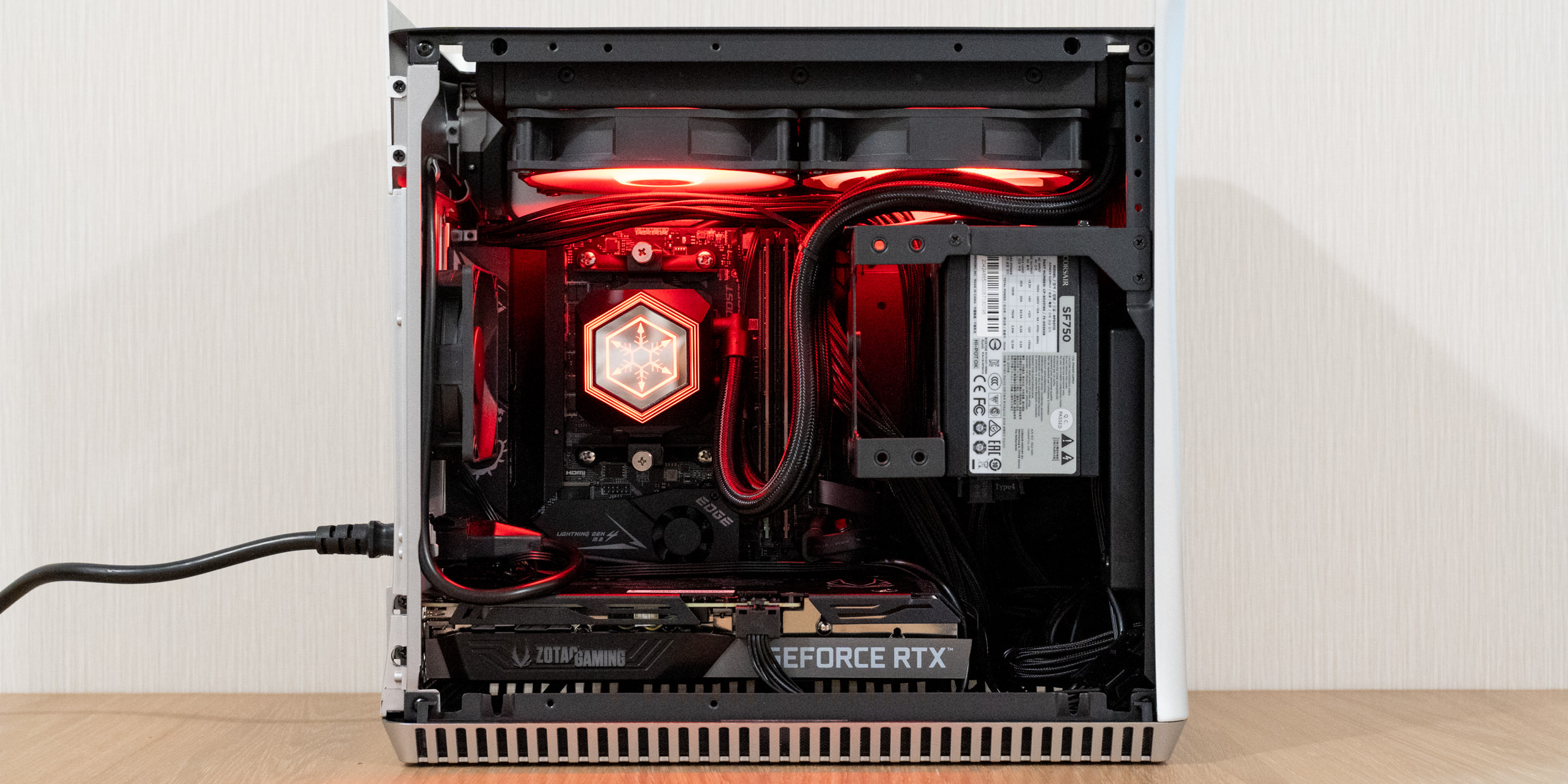 オトナの自作PC計画4：冷却編」Era ITXに簡易水冷CPUクーラーを