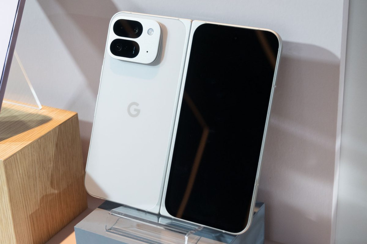 Google、“最薄ボディ＆最大画面” の折りたたみスマホ「Pixel 9 Pro