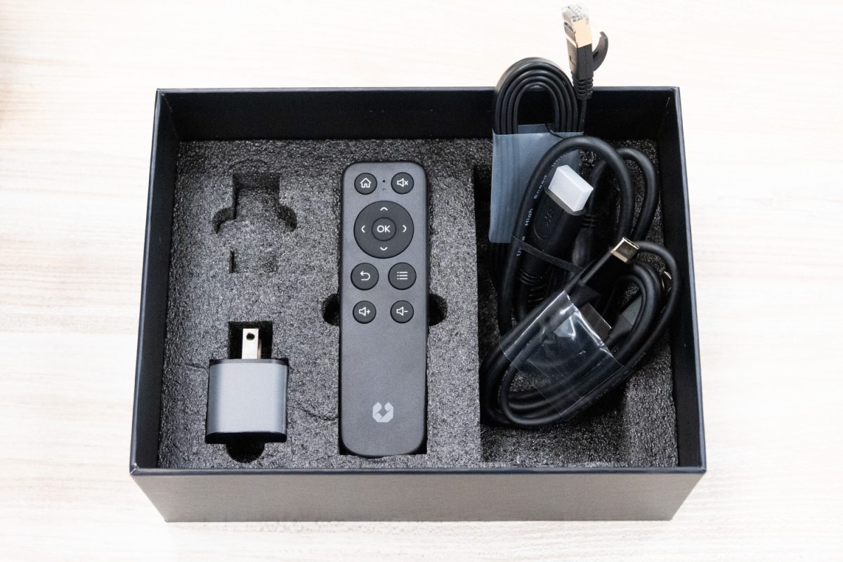 ポータブルNAS「UnifyDrive UT2」、Makuakeで先行販売開始。SDカード