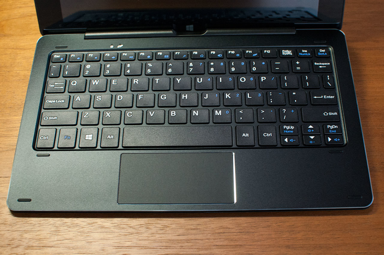 Cube iWork 10 Flagship (Ultimate)」デジタイザ搭載の 2 in 1