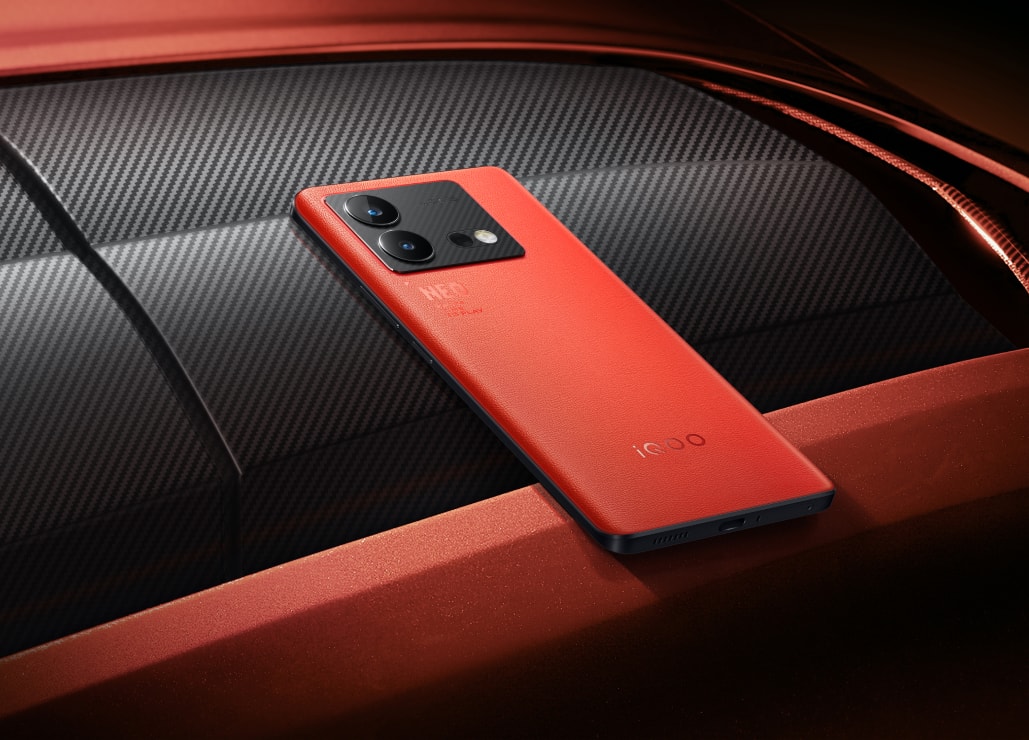 iQOO Neo 8 Pro - Dimensity 9200+, 144Hz display and 50MP camera