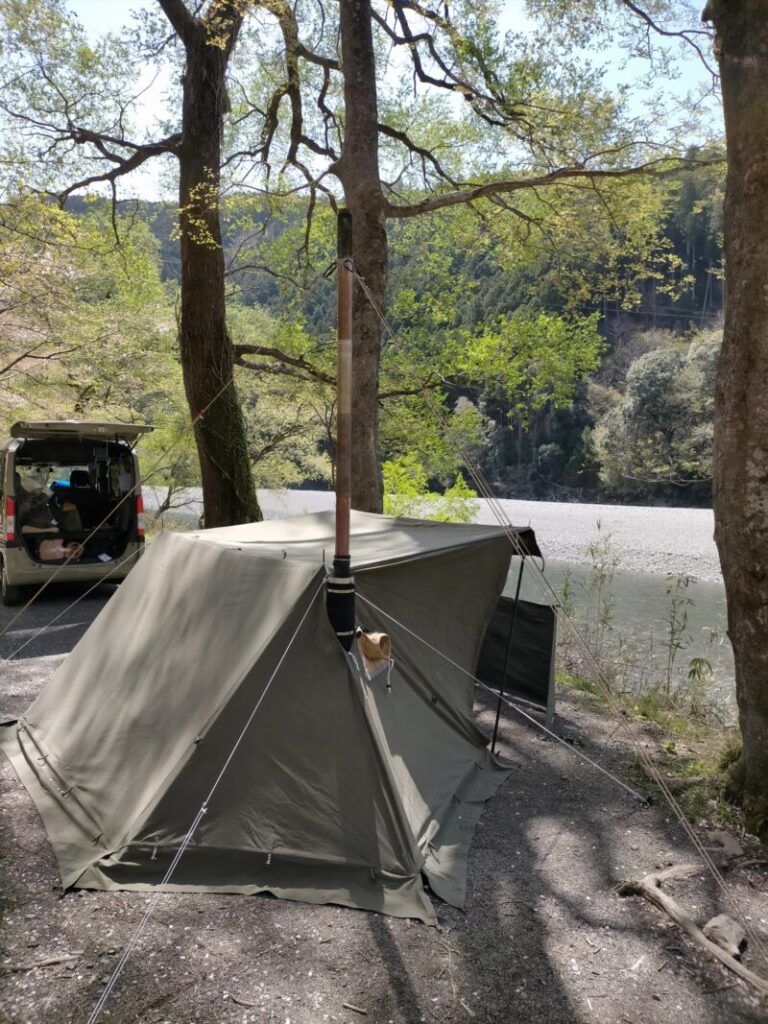 ソロベースEXにフロントウォールを取り付けて室内スペースを拡張！