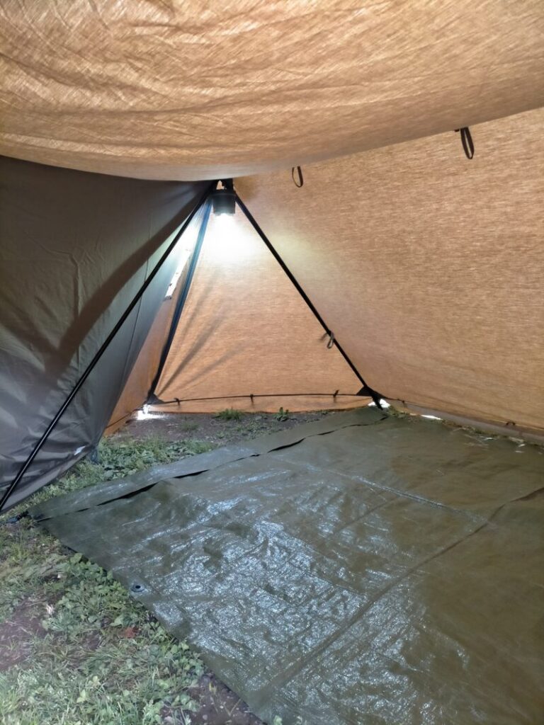 バンドックソロベースEXを二股ポール化！室内広々で超快適！！