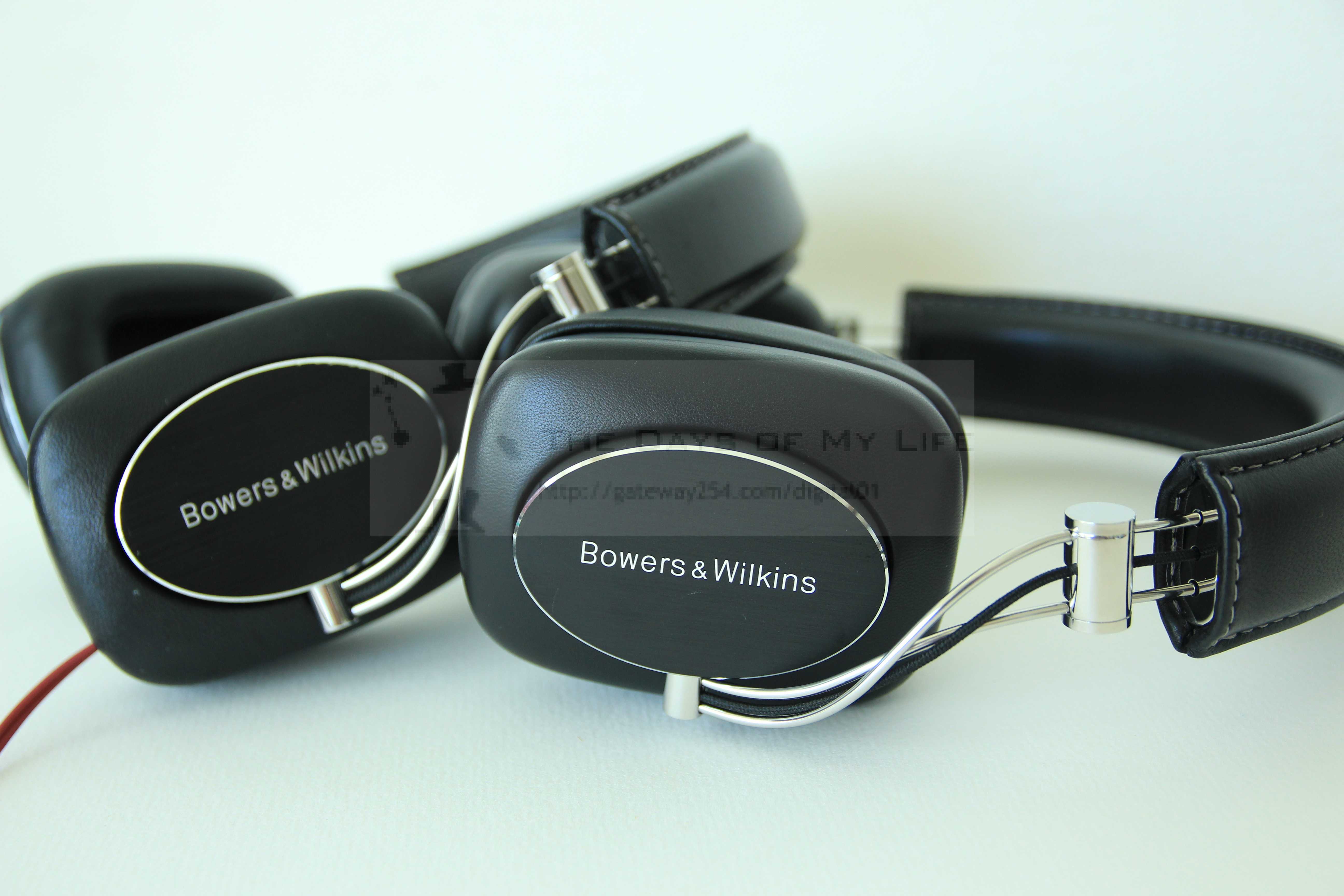 B&W P7 Wirelessと第1世代P7でイヤーパッドとケーブルの互換性を検証