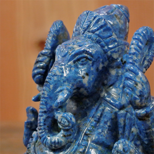 手彫り幸運を呼ぶ神様・ラピスラズリ ガネーシャ｜マライカ公式通販