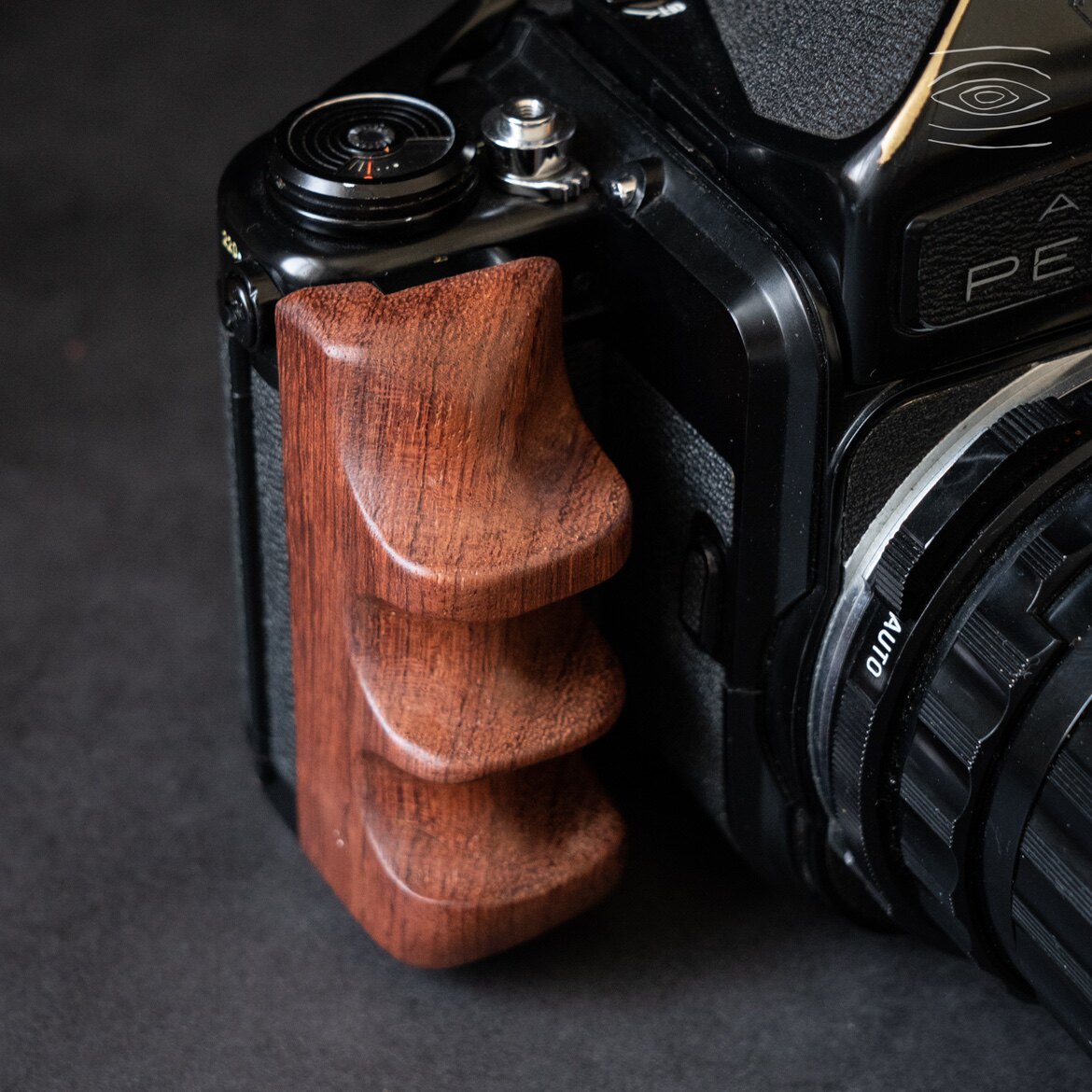 Wood Camera Hand Grip For Pentax 67 6X7 6*7 Right hand Handle