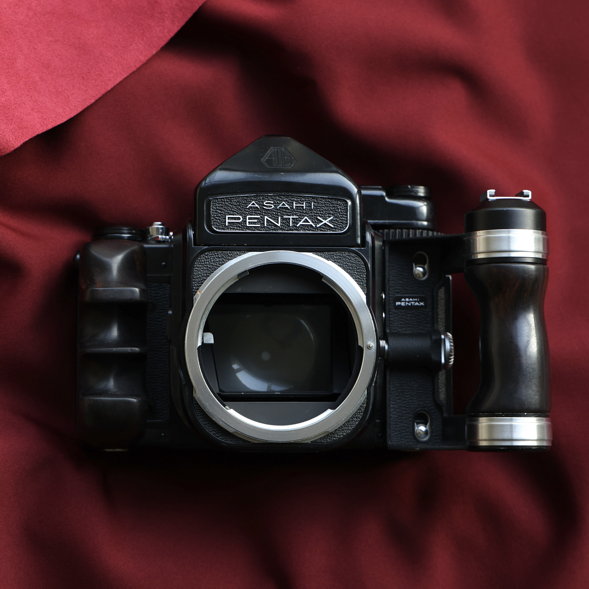 Wood Camera Hand Grip For Pentax 67 6X7 6*7 Right hand Handle