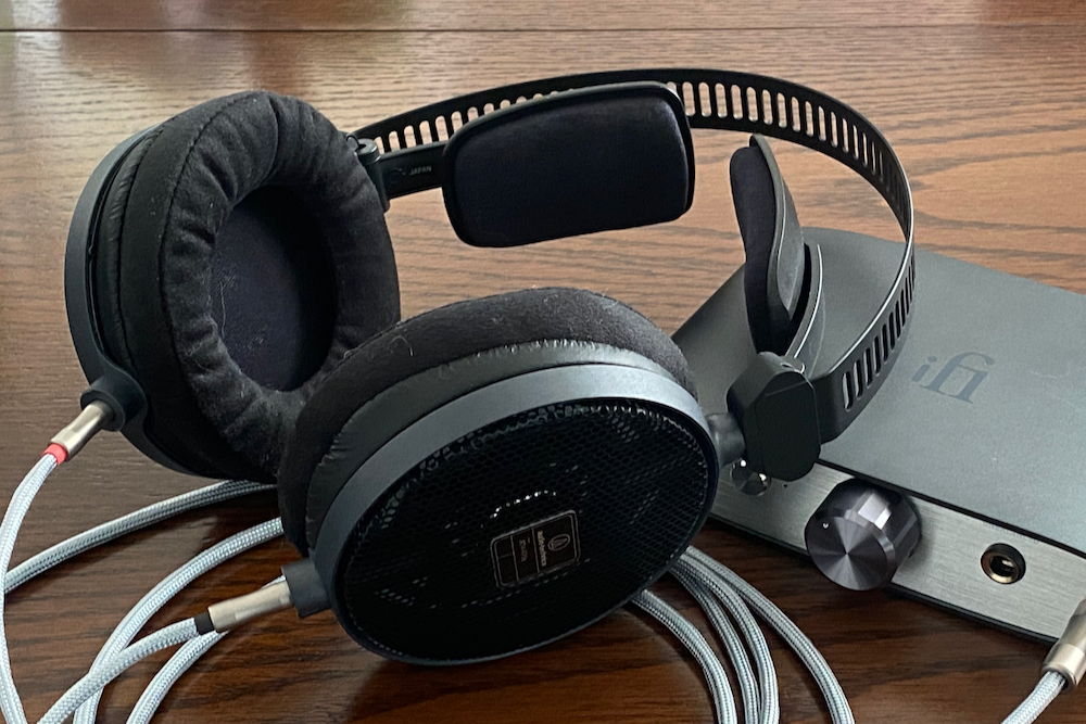 ATH-R70x レビュー・解像度・定位が抜群！自然で柔らかな音を出す