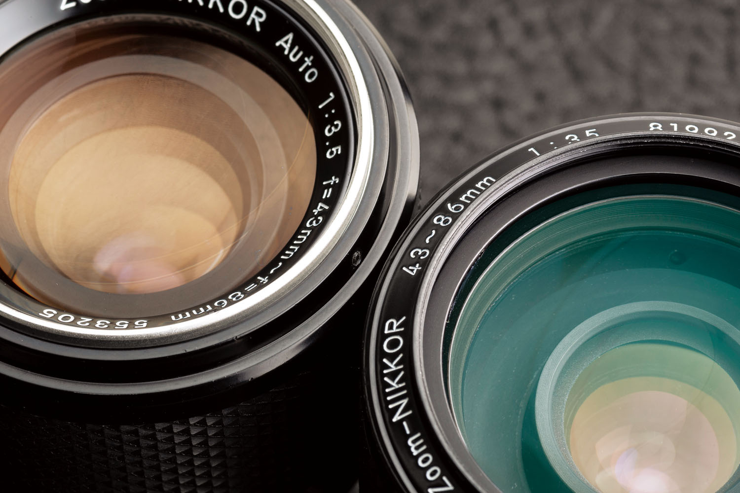 現行カメラで追体験する、半世紀前の普及ズーム 日本光学 Zoom-Nikkor