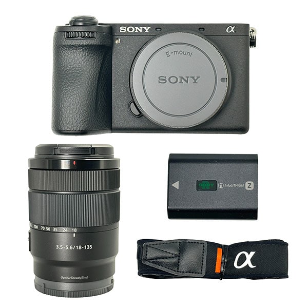 キヤノン ミラーレス一眼カメラ EOS R10 RF-S18-45 IS STM レンズ