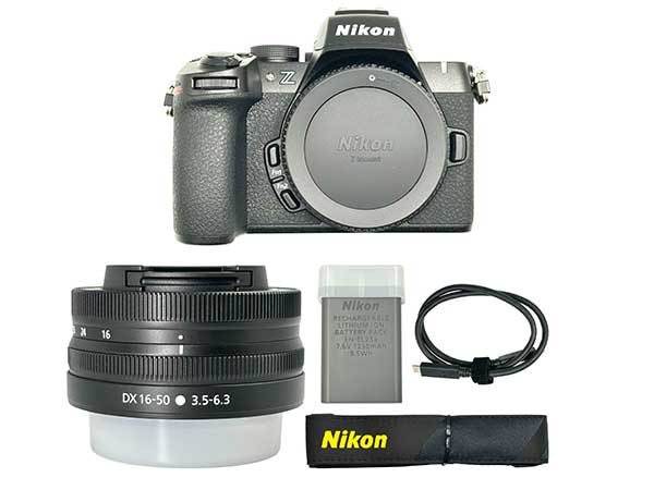 OLYMPUS OM-D ミラーレス一眼カメラ 本体とレンズ3本 スタイリングの古