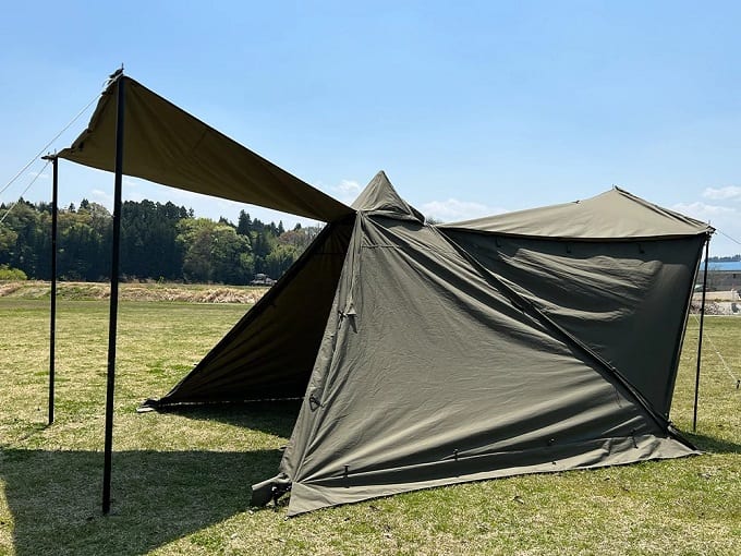 アレンジ自在の前室と二又ポールで内部も広々♪FUTURE FOXの新作