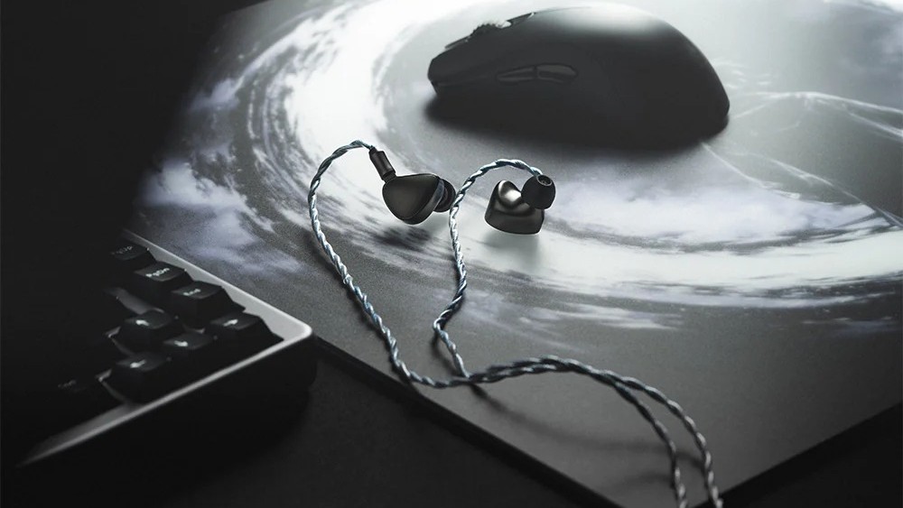 ふもっふのおみせ、ハイブリッドクアッドドライバー搭載イヤホン