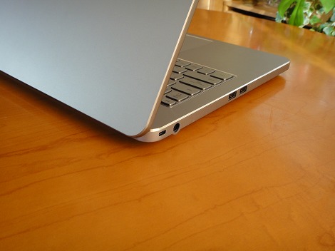 Inspiron 15 7000シリーズ(7537)レビュー:洗練されたデザインの高性能