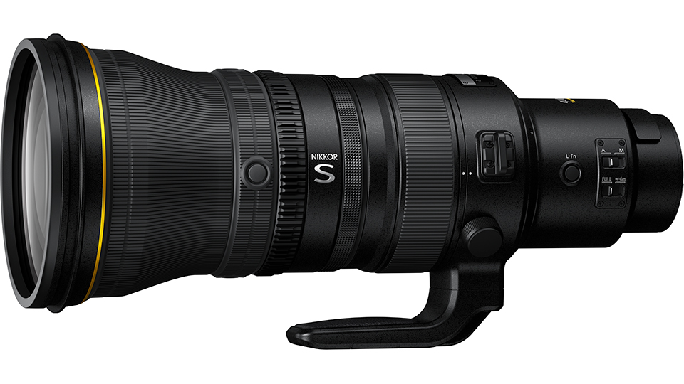 1本で400mmと560mmをカバー、1.4倍テレコン内蔵の大口径超望遠レンズ