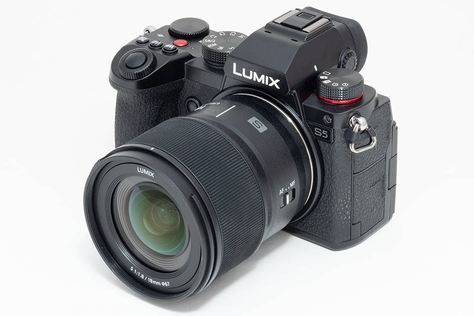 LUMIX S 18mm F1.8 実写レビュー！ 解像力とボケ味にこだわった