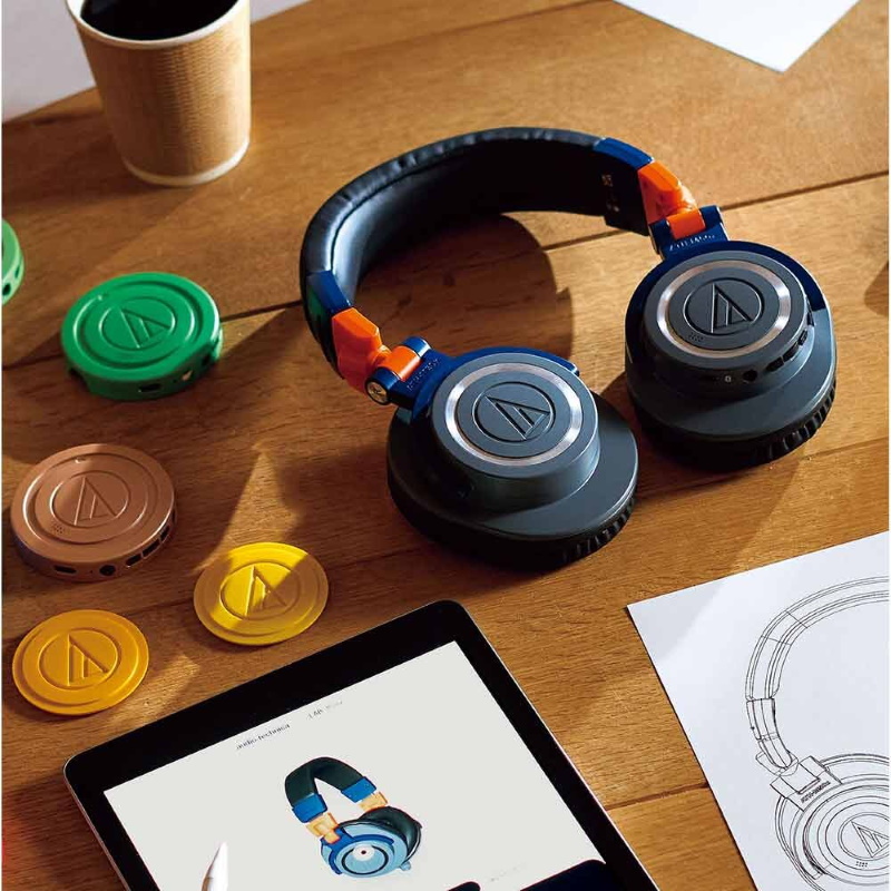 ブルー×オレンジが新鮮！ 一般公募から選ばれた2024年限定デザインの