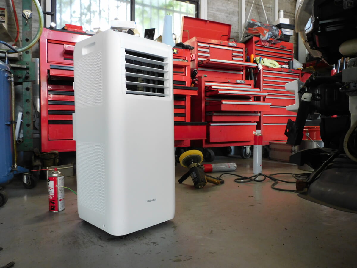 アイリスの「ポータブルクーラー」を使い倒して判明！ 持ち運び可能な