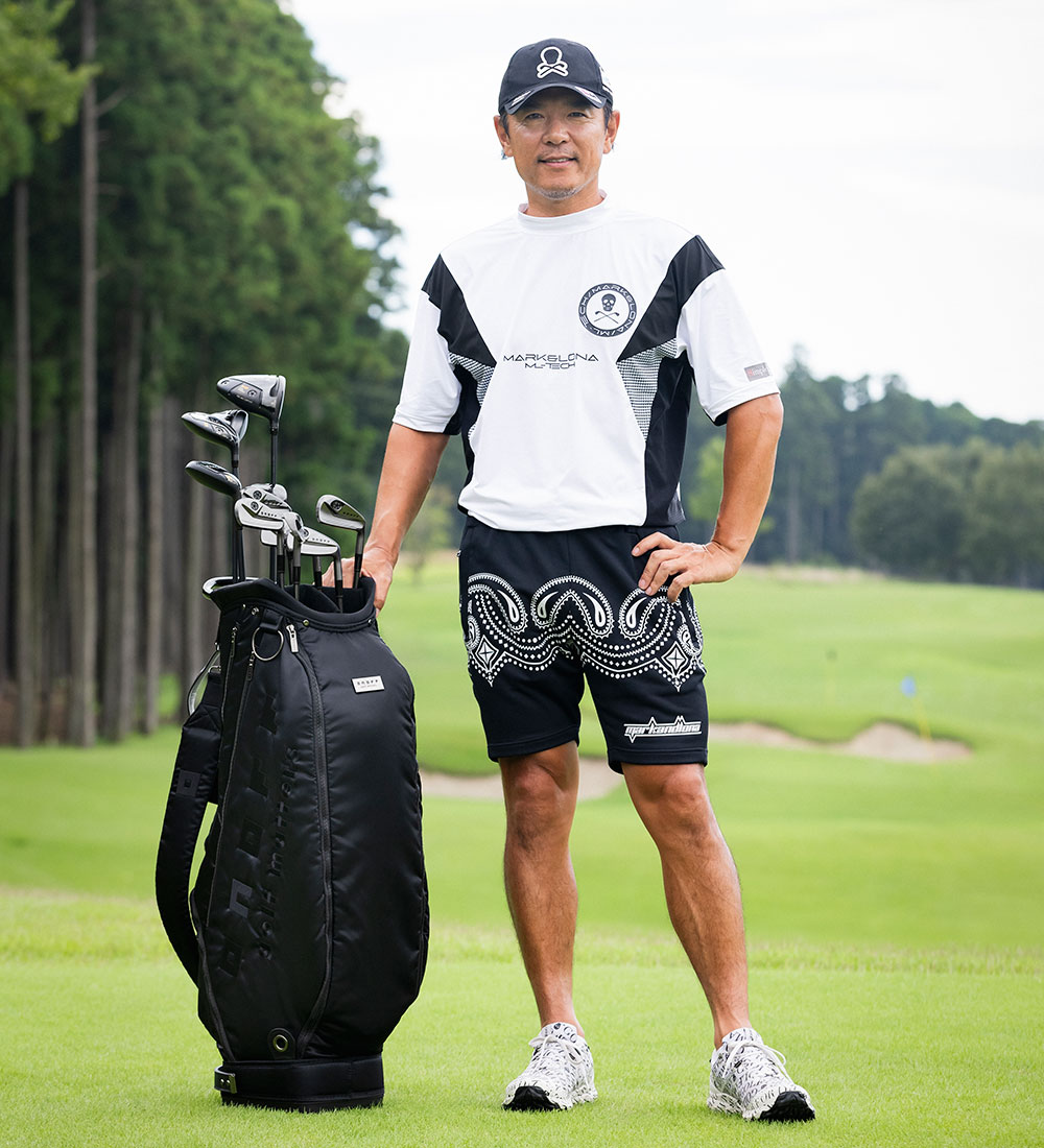 ブラックにこだわり抜いた 矢野東監修、オノフのキャディバッグ | GEW