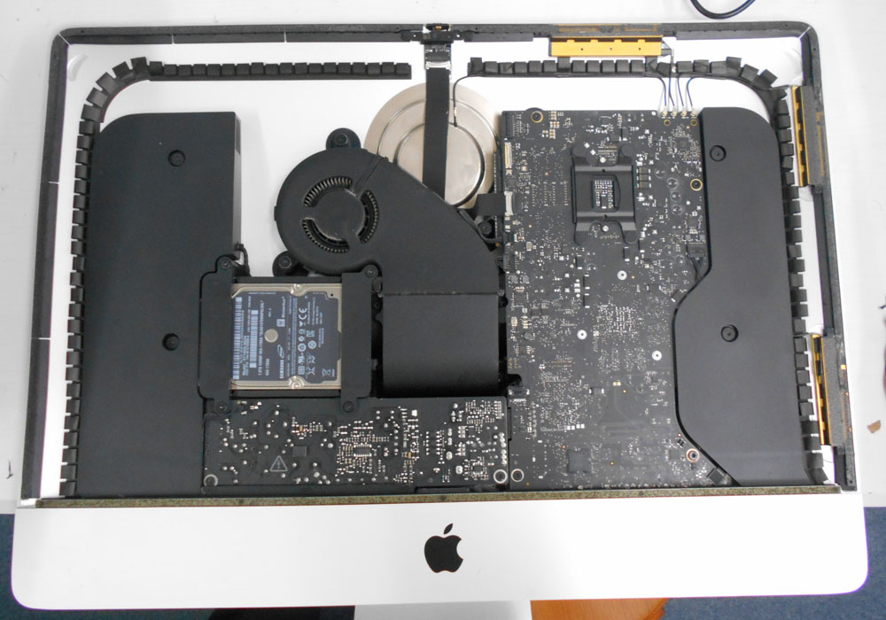 iMac Late 2012 21.5inch 画面上部しか映らない | パソコンドック24