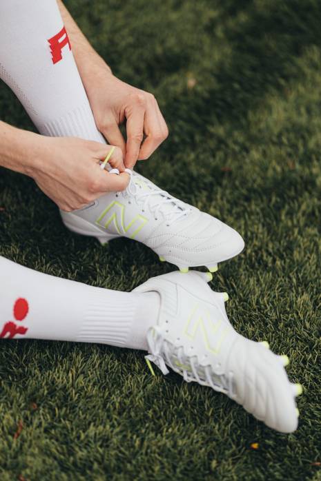 New Balance 442 V2 Pro FG - Beyaz | Futbol ayakkabıları