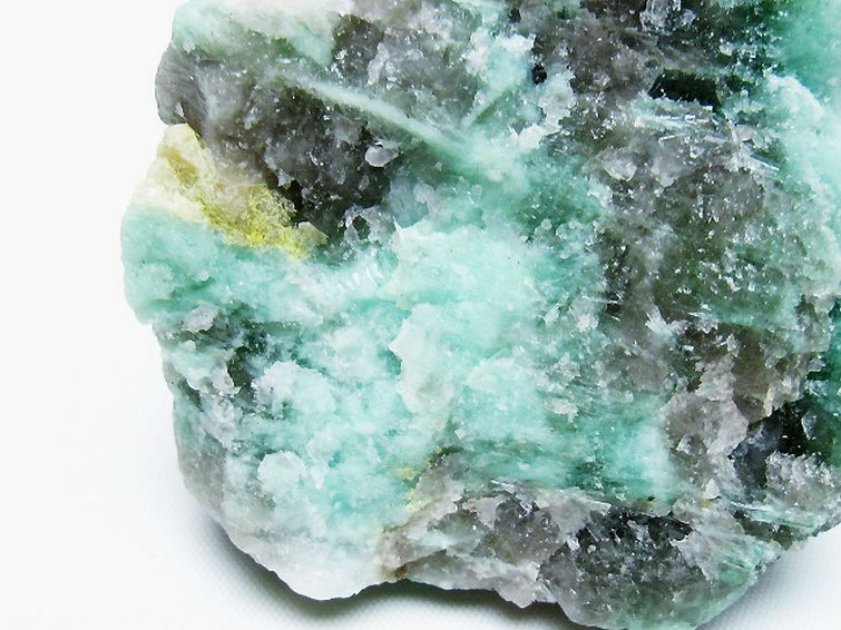 パワーストーン 天然石 エメラルド原石[T672-1496]