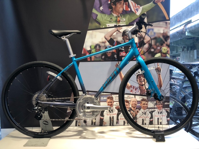 3色揃いました！「ESCAPE R DISC」 ｜ ジャイアントストア二子玉川