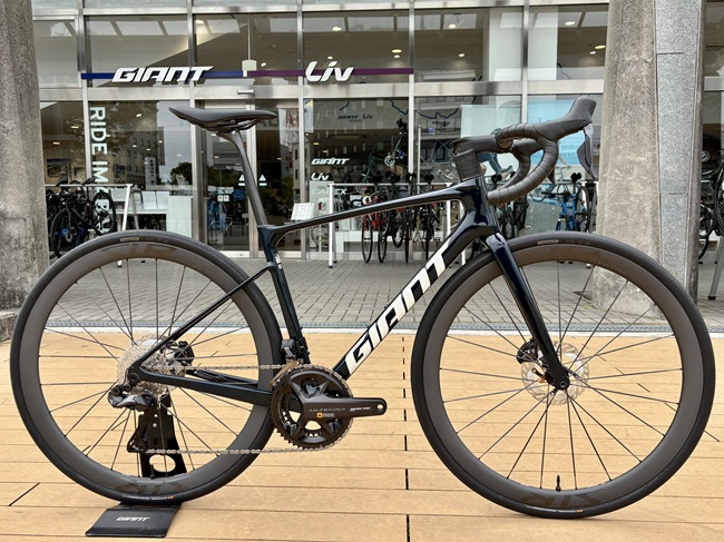 入荷】2026年モデル Defy Advanced Pro 0 – 時代が求めた快速