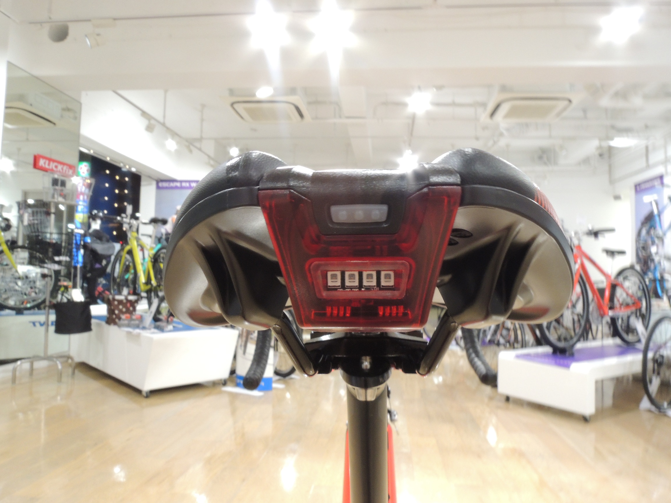 このテールライト、カッコいいです。 ｜ ジャイアントストア神戸