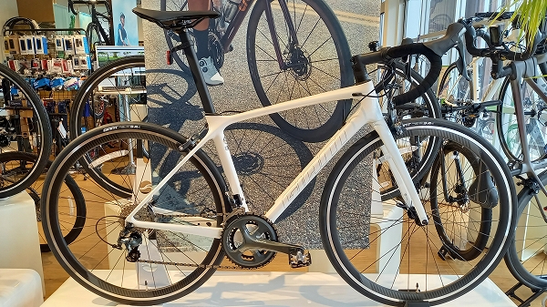 ラスト1台！ TCR Advanced 3 LTD（2026モデル） ｜ ジャイアントストア高知