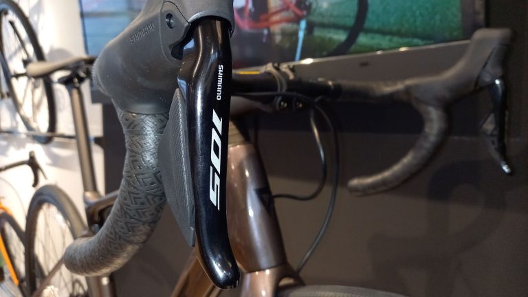 GIANT DEFY ADVANCED 1 （2023モデル）入荷 ｜ ジャイアントストア高知