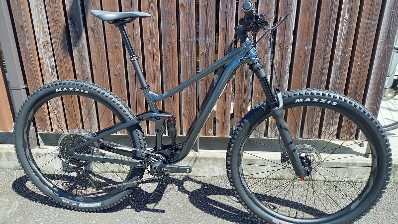 マウンテンバイク「STANCE 29ER 2」入荷 ｜ ジャイアントストア高知