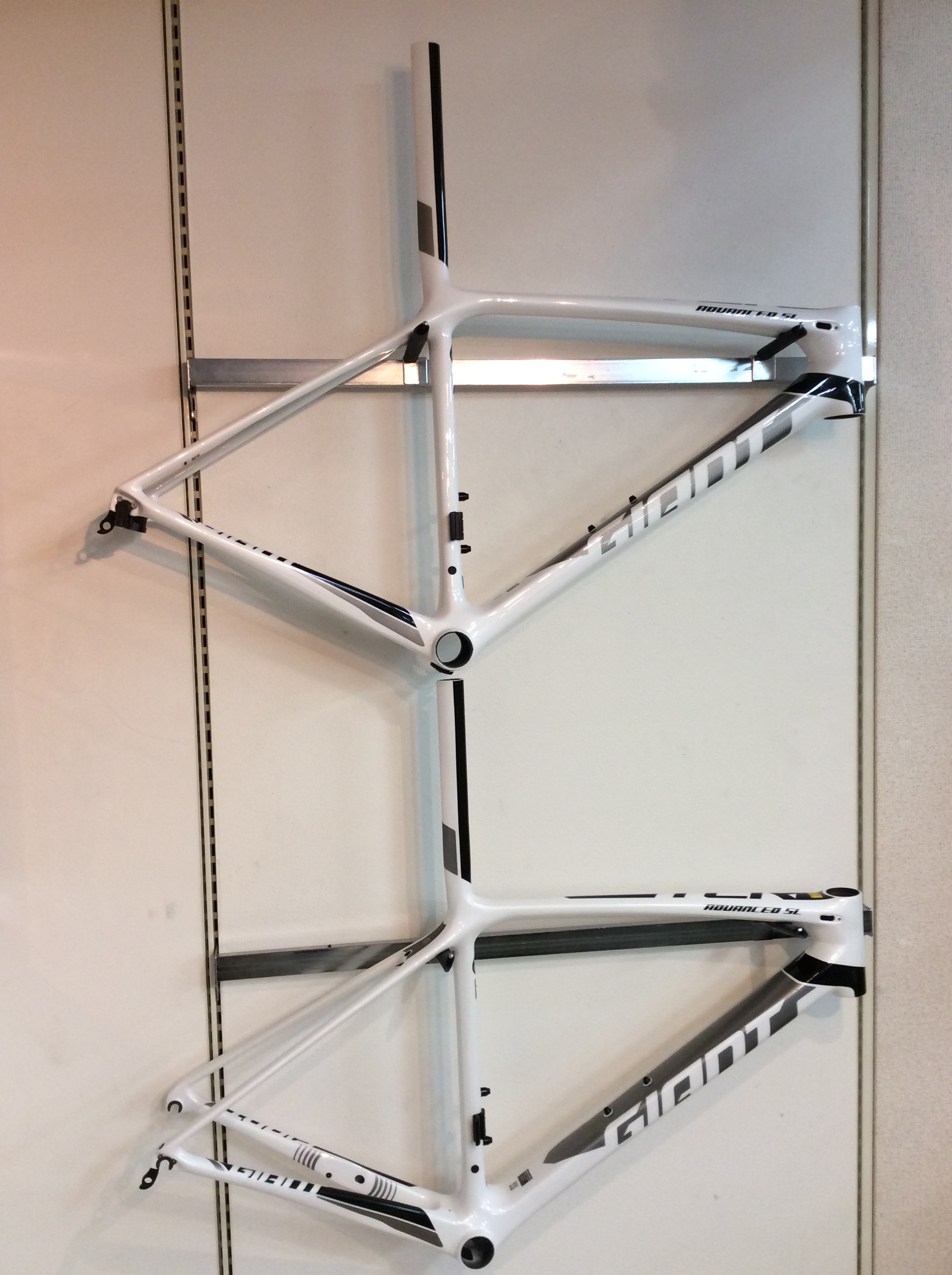 TCR ADVANCED SL フレームセット入荷致しました(^^) ｜ ジャイアント