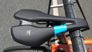 サドルを「FLEET SLR」に交換しました ｜ ジャイアントストア前橋