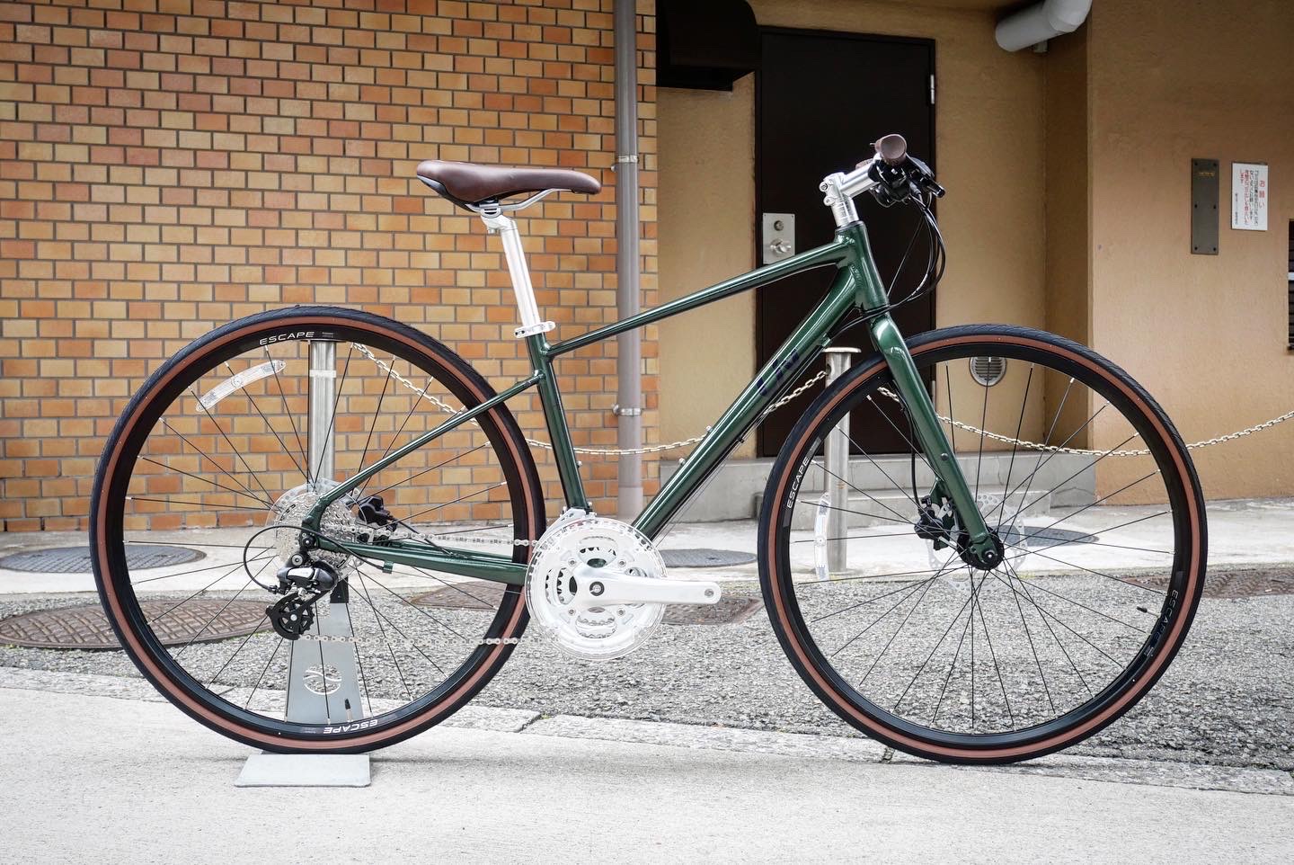 Liv】ESCAPE R W DISC (2021new)入荷しております ｜ ジャイアント