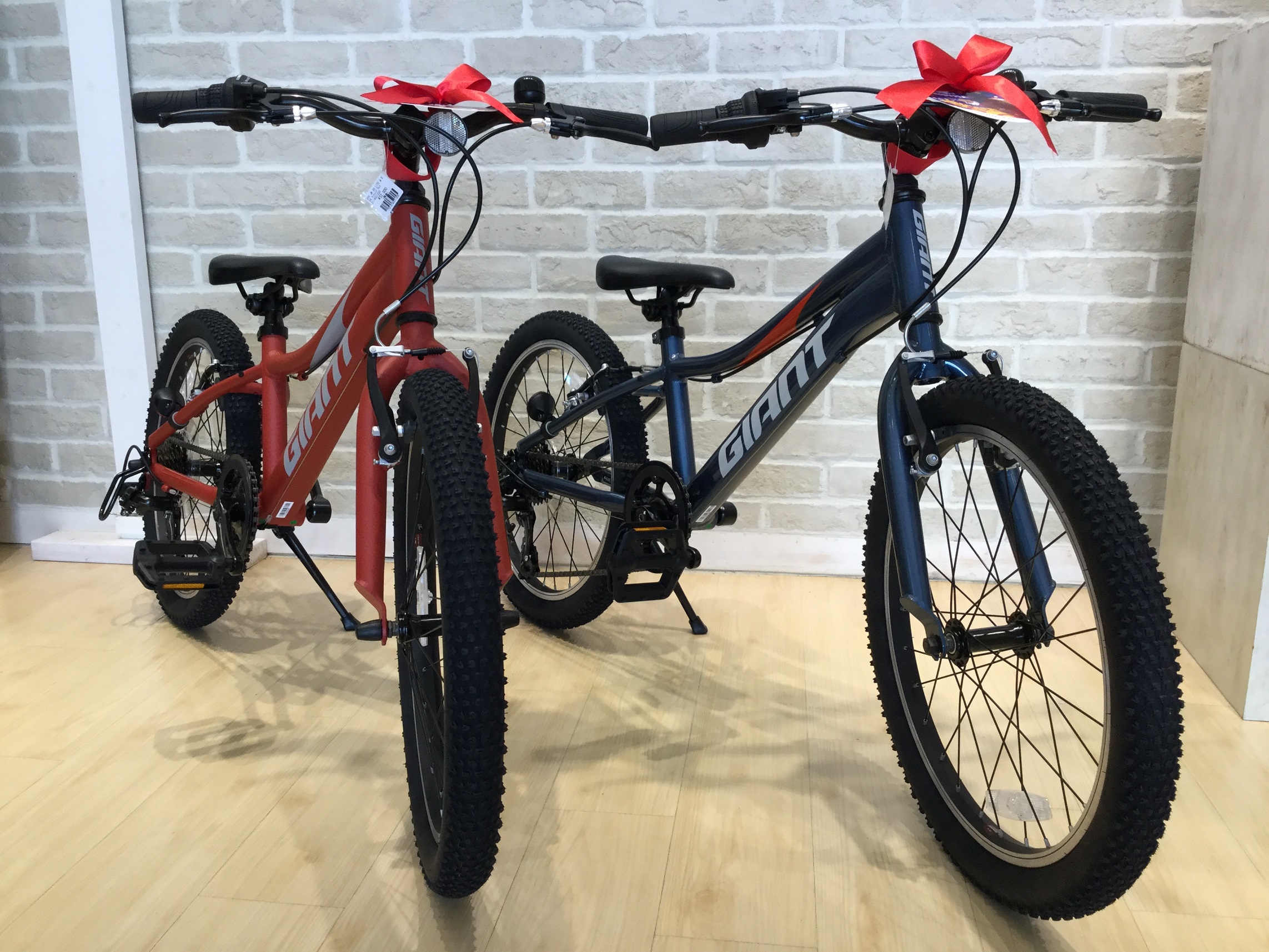 クリスマスプレゼントに！】キッズバイク在庫あります