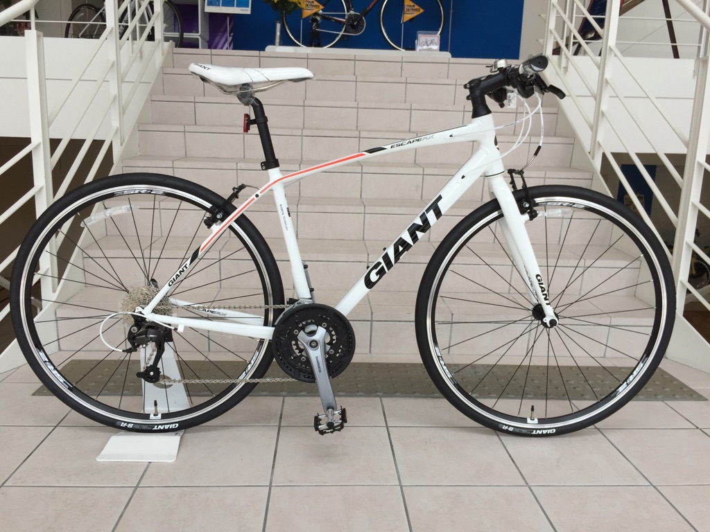クロスバイク」 2017年モデル ESCAPE RX3入荷速報！ ｜ ジャイアント