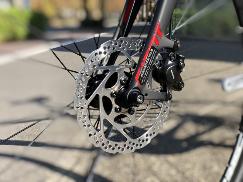 油圧ディスクブレーキのクロスバイクが登場！ ｜ ジャイアントストア