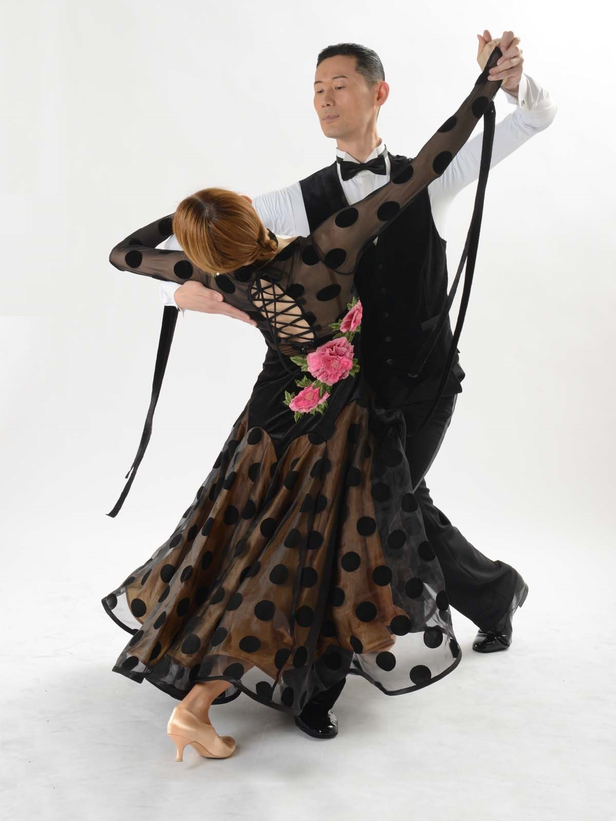 社交ダンス専門 通販サイト 【takadance.shop】 チャンピオンズ 特設ページ