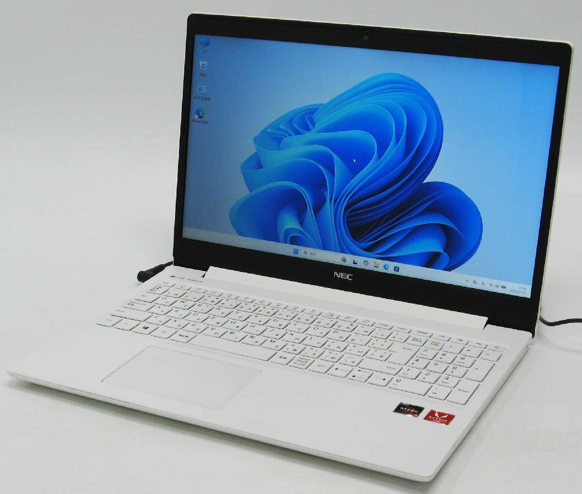 価格.com - NEC LaVie S LS550/TSW PC-LS550TSW [エクストラホワイト