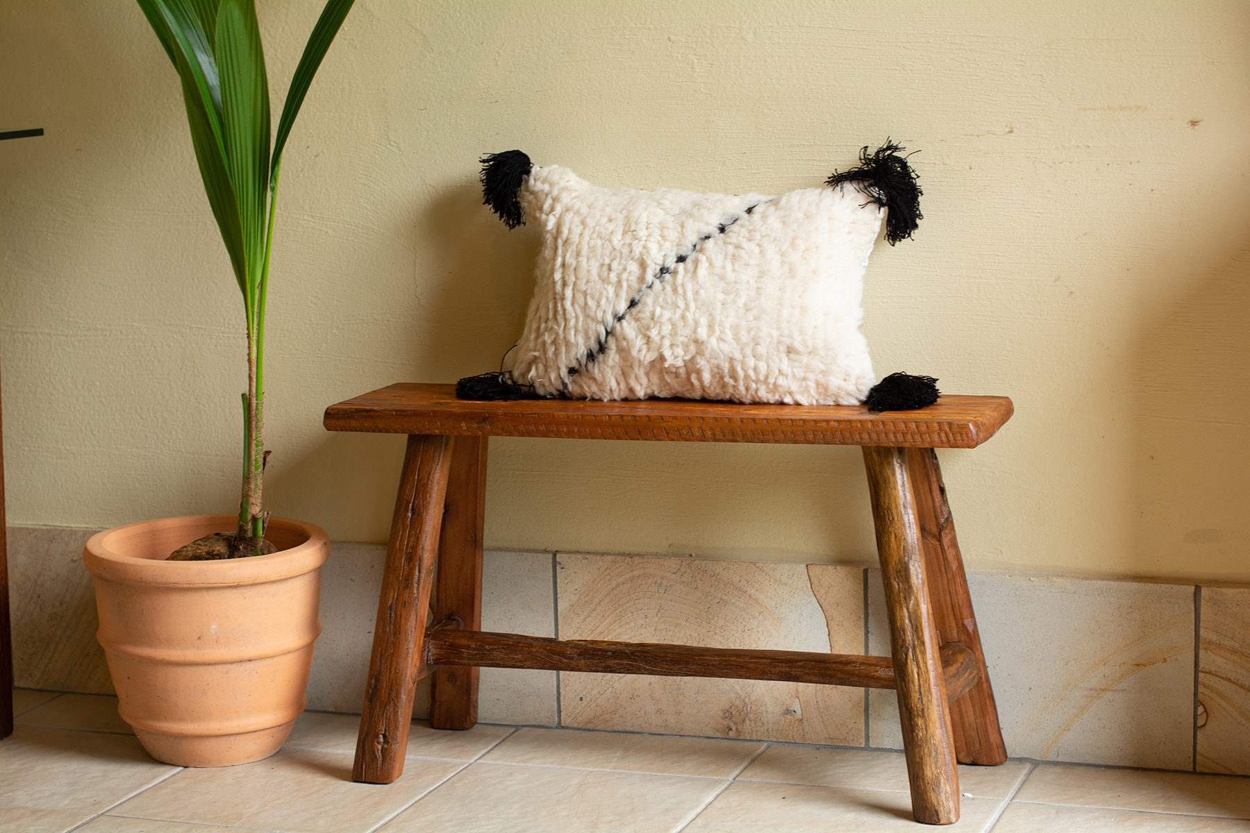 ベニワレンクッションカバー・横長（48cm x 30cm）A | サロン用家具